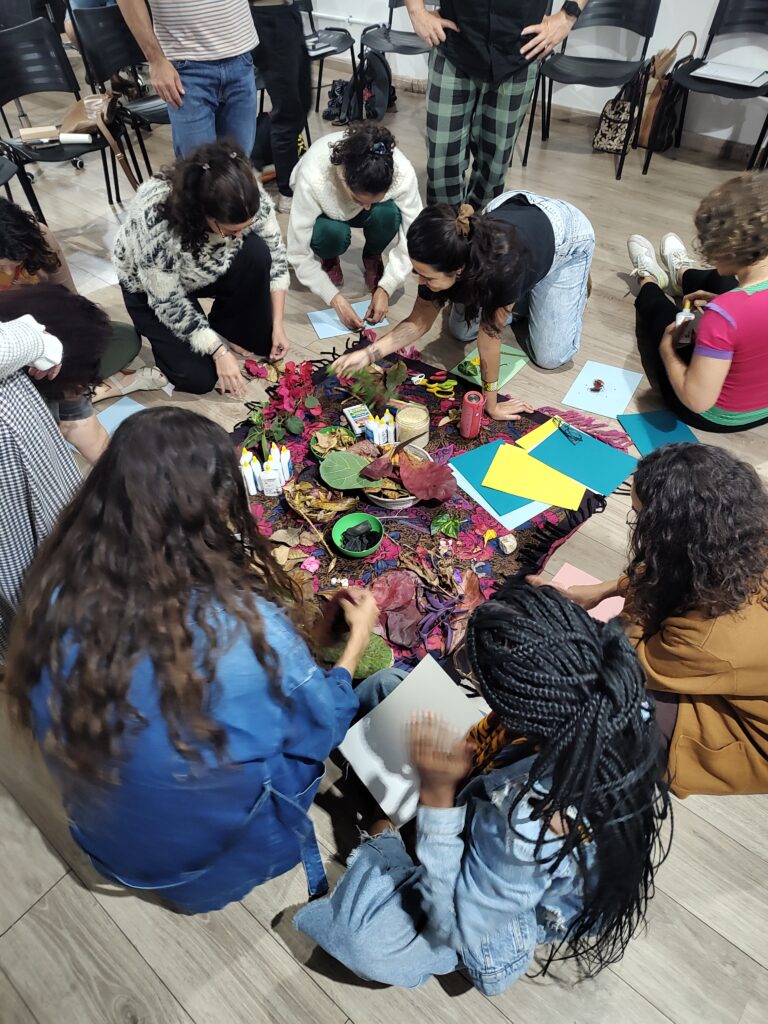 Vivencia em arte terapia e escrita criativa